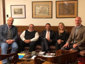 La intendenta se reunió con el consejero económico-comercial de la embajada italiana y con directivos del grupo FOMET S.A