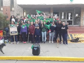 Manifestación ni una menos: Reclamaron por una Casa Refugio.