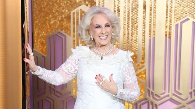 Así fue el regreso de Mirtha Legrand a la TV tras la cirugía abdominal