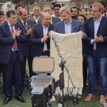 El ministro Rogelio Frigerio recibió como obsequio un trabajo de la baraderense