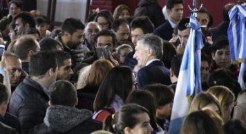El duro discurso de Macri en el Día de la Bandera: disparó contra las “mafias” y la “patota del transporte”