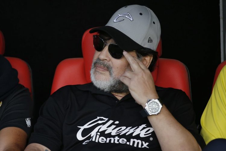 Preocupación por la salud de Diego Maradona