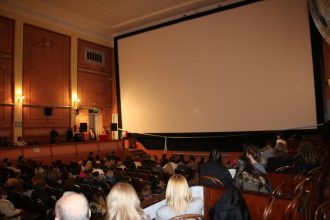 Cine Colón: Se presentó el nuevo equipo de proyección de cine