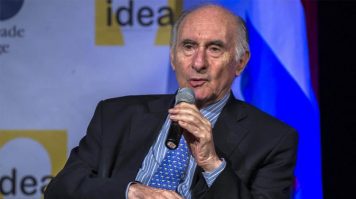 «Acá se termina todo»: cómo fue la renuncia de De la Rúa, minuto a minuto