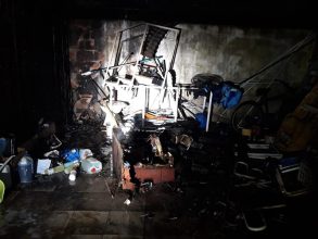 Bomberos: Incendio en un galpón