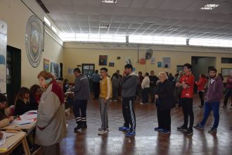 PASO 2019: Amplio apoyo a Kicillof en Baradero