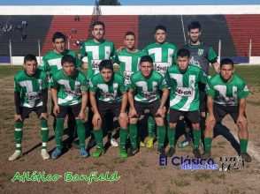 Banfield quedó como puntero luego de jugarse la 7° fecha. Grave lesión del árbitro Meléndez tras ser golpeado por un jugador por un jugador