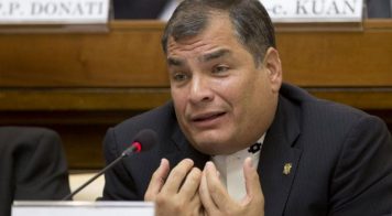 Dictan prisión preventiva para el ex presidente de Ecuador Rafael Correa