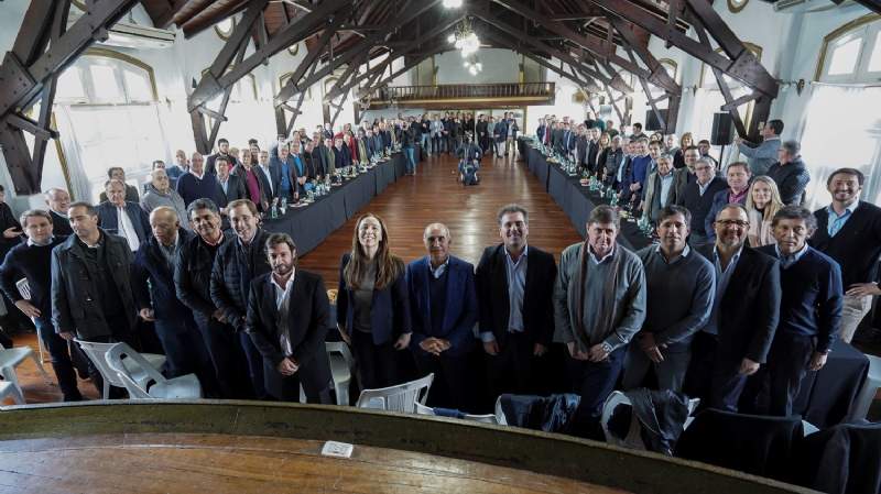 Vidal se reunió con los intendentes bonaerenses de Juntos por el Cambio