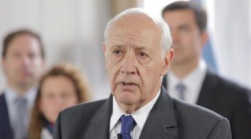 Lavagna aceptó la convocatoria de Lacunza y puso a disposición a sus equipos técnicos