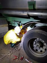 Bomberos: Trabajaron en la perdida de ácido sulfúrico en ruta N° 9