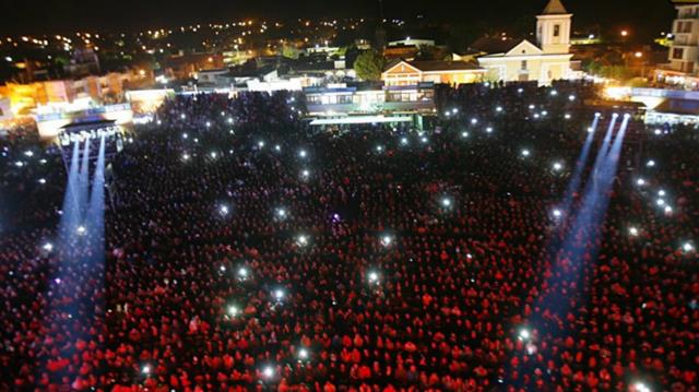 El Festival de Cosquín, en crisis: varios artistas piden cobrar en dólares
