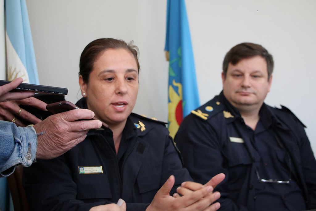 Con Perfume de Mujer: Una comisario a cargo de la seguridad local