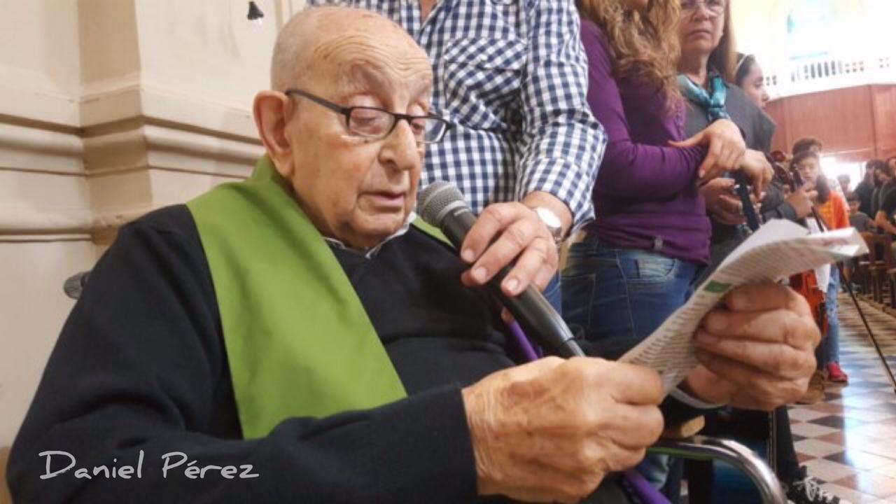 Parroquia Santiago Apóstol: Felices 90 años Padre Arturo Terenzi