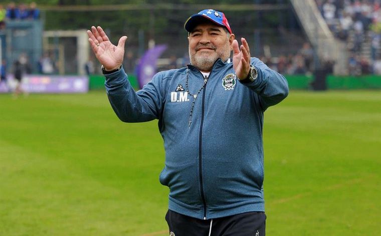 Maradona cumple 59 años y el mundo del fútbol lo celebra