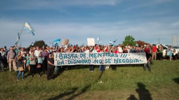 Sampedrinos y baraderenses concentraron en la Ruta 9 en apoyo a Macri