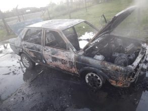 Bomberos: Incendio de un vehiculo en ruta Nº 9