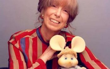 El Topo Gigio llora la muerte de su creadora