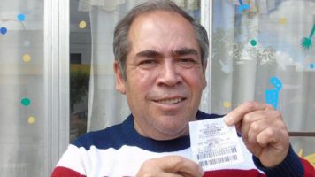 Ganó 44 millones de pesos en el Quini y celebró con una fiesta, pero ahora una compañera de trabajo asegura que ella es la verdadera ganadora