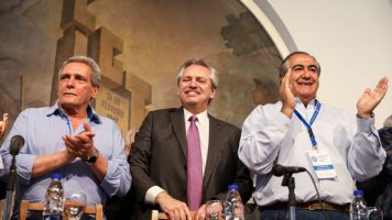 El Gobierno reestableció la doble indemnización por 180 días para frenar los despidos