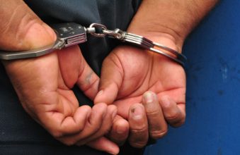 Policiales: Detrención por tenencia de cocaíana