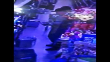 Digan Whisky!!: Se roban uno escondido entre la ropa