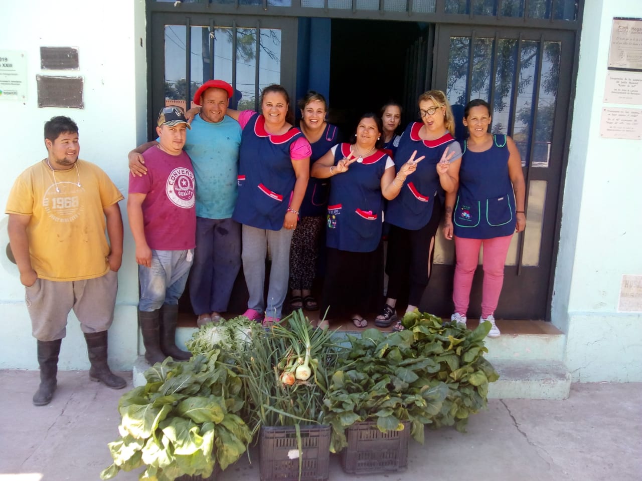 Entrega de verduras del Vivero Municipal al Hogar del Niño “Juan XXIII”