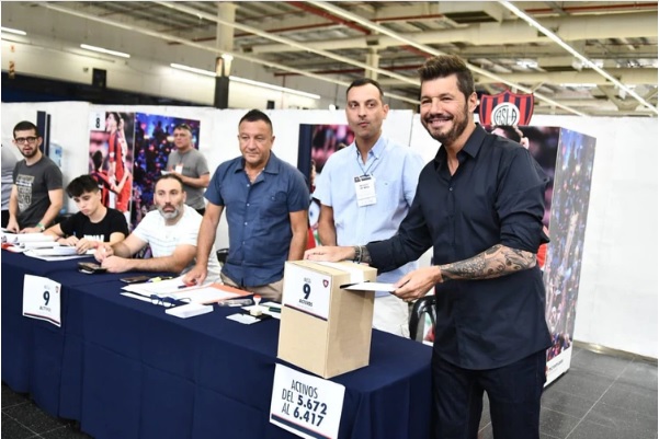 En una votación récord, Marcelo Tinelli arrasó en las elecciones y es el nuevo presidente de San Lorenzo