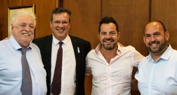 El intendente Esteban Sanzio se reunió con Ginés González García, ministro de salud de la Nación