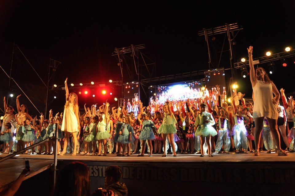 Bailar es Soñar: Exitoso festival de Romina Sosa