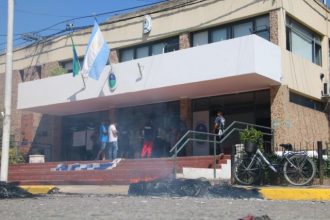 Cartoneros: Reclamaron frente al municipio y fueron atendidos