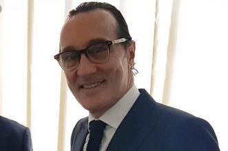 Luis Bellando no podrá ocupar la embajada en el Vaticano por ser divorciado