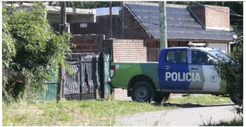 La escena de terror que encontró la policía en la casa de La Plata: las brutales heridas de la familia degollada