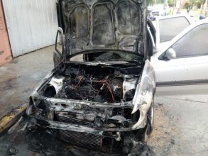 Bomberos: Incendio de un vehículo en la mañana de hoy