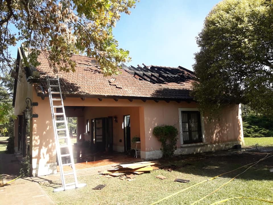 Bomberos: Incendio de una vivienda