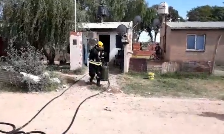 Bomberos: Incendio de una vivienda