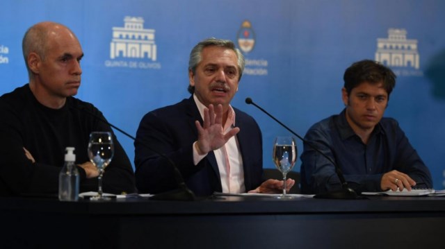 En un hecho inédito, los cuatro distritos más grandes del país le dijeron no a un decreto presidencial