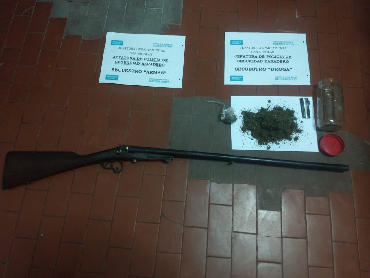 Policiales: Marihuana y armas en allanamiento positivo