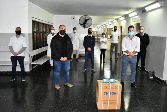 El hospital recibió un ecógrafo portátil y dos oxímetros