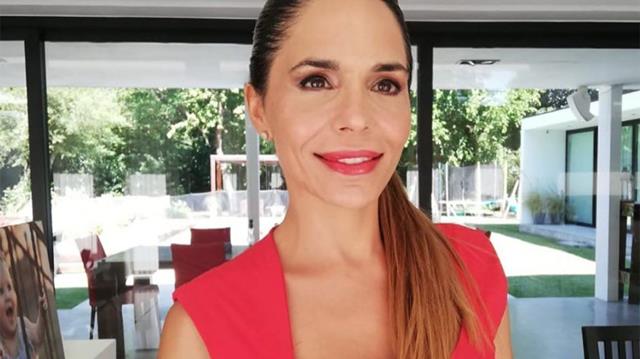 La mujer que intentó apuñalar a la periodista Melisa Zurita seguirá detenida