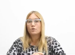 Policiales: Le arrebatan el celular a una mujer y huyen en moto