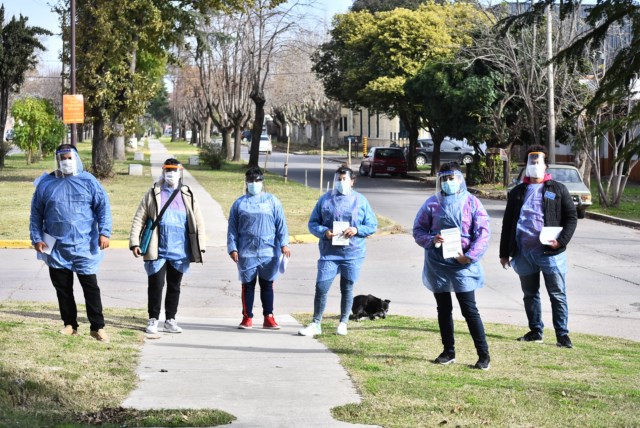 “El Municipio Más Cerca de Todos” llegó al barrio “Tita Arroyo» y el barrio del Polideportivo