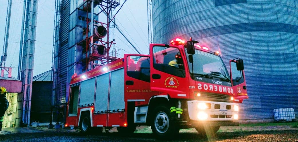 Bomberos: Incendio en una secadora de granos