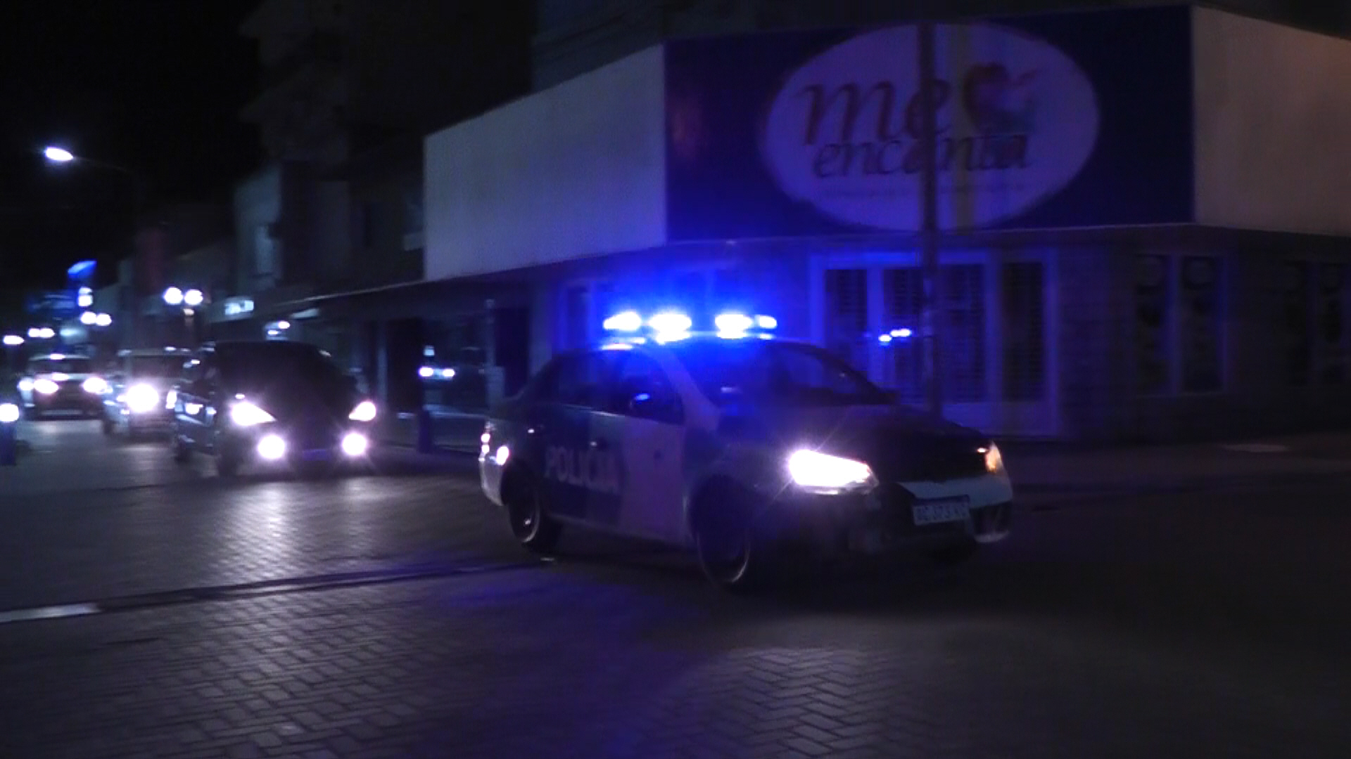 Sirenazo: La policia de Baradero se manifestó por mejoras en las condiciones laborales