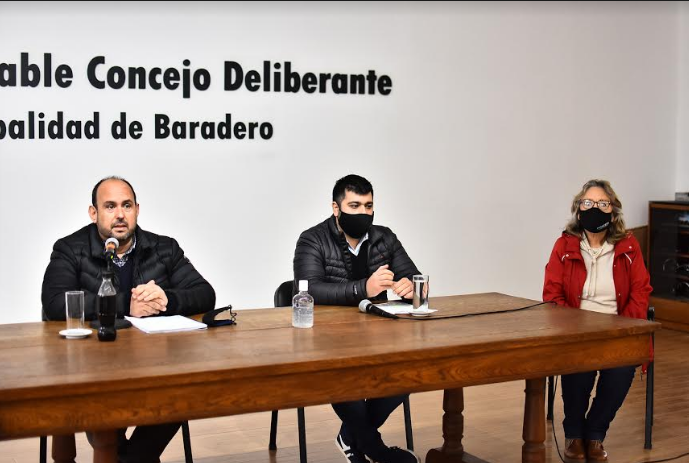 El intendente dio a conocer las actividades que se realizarán en el Mes de las Juventudes
