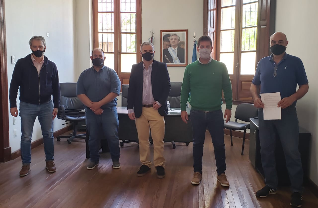 El intendente recuperó junto a Corredores Viales y Bomberos Voluntarios un convenio de contraprestación económica