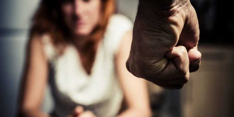 Policiales: Un hombre golpeaba a su mujer y quedó aprehendido