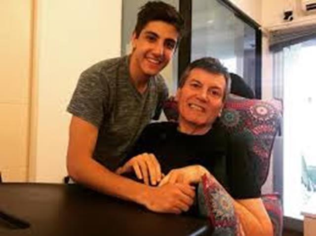 Emotiva despedida de uno de los hijos de Carlín Calvo: «Luchaste hasta el final por nosotros»