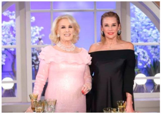 Marcela Tinayre: “Mi madre necesita volver a la tele”