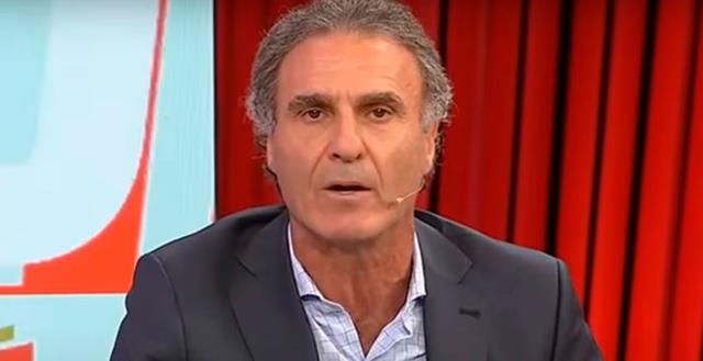 Oscar Ruggeri furioso por las vacunas: «No puede ser que Intendentes de 40 años estén vacunados y mi mamá no»